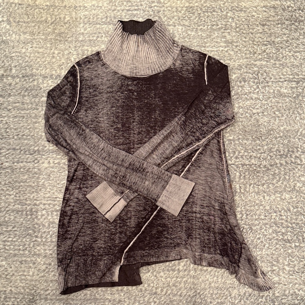 KOKUN - Bamboo/Cashmere Turtleneck Sweater